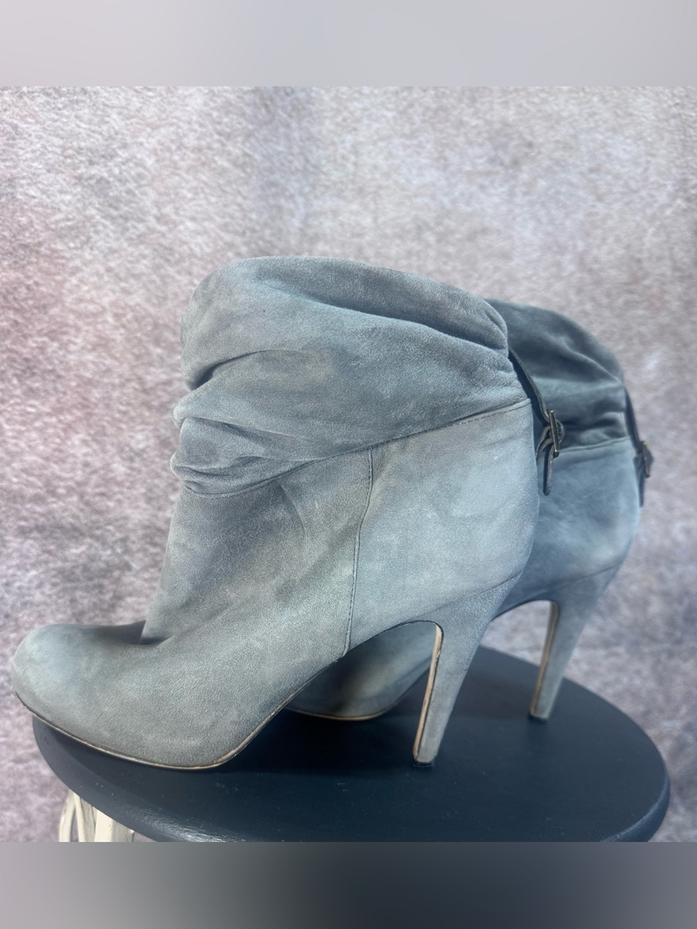 Women's ALDO Gray Suede Slouchy Ankle Boots Size 9.5